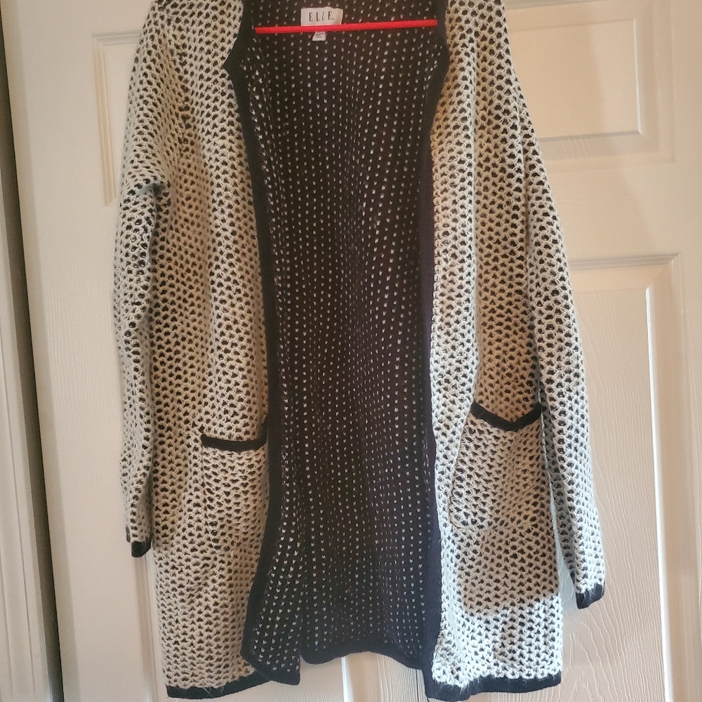 Elle sweater with pockets